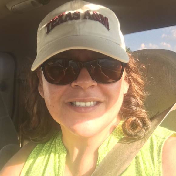 Meet your Posher, Gloria - Picture 1 of 1